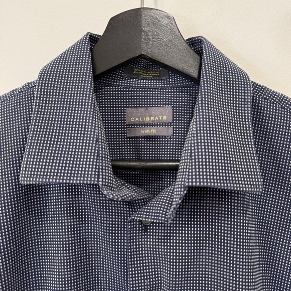 Calibrate Trim Fit Navy and White Checkered Men's Dress Shirt 16 - Picture 3 of 17